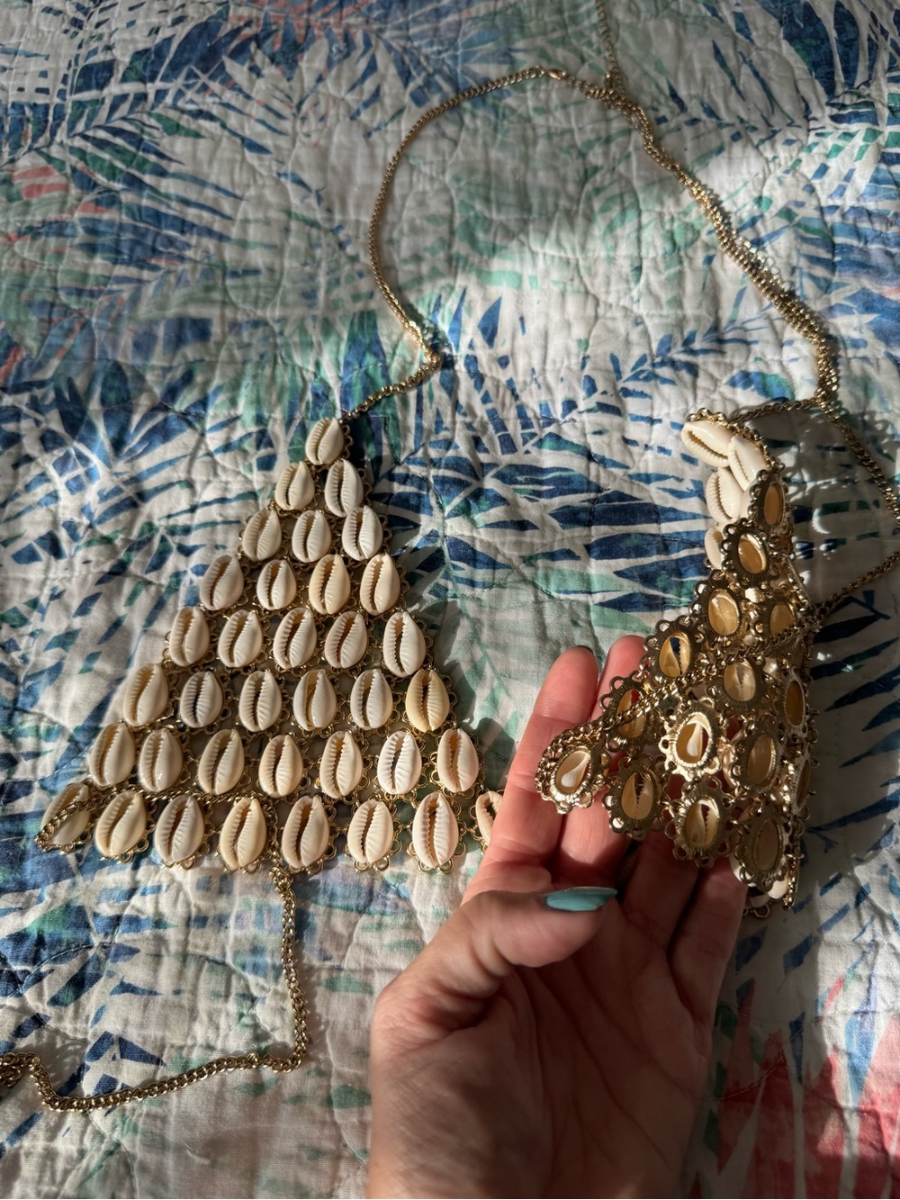 Mermaid Shell Bikini Top - Picture 3 of 5